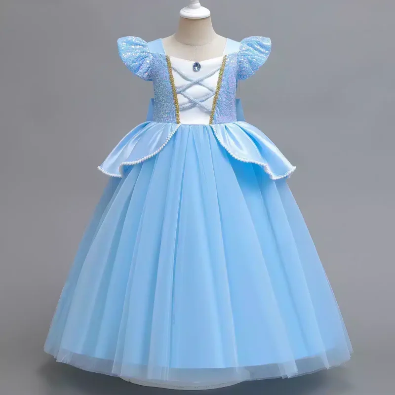 Déguisement de Cendrillon pour filles – une robe de princesse pleine de douceur