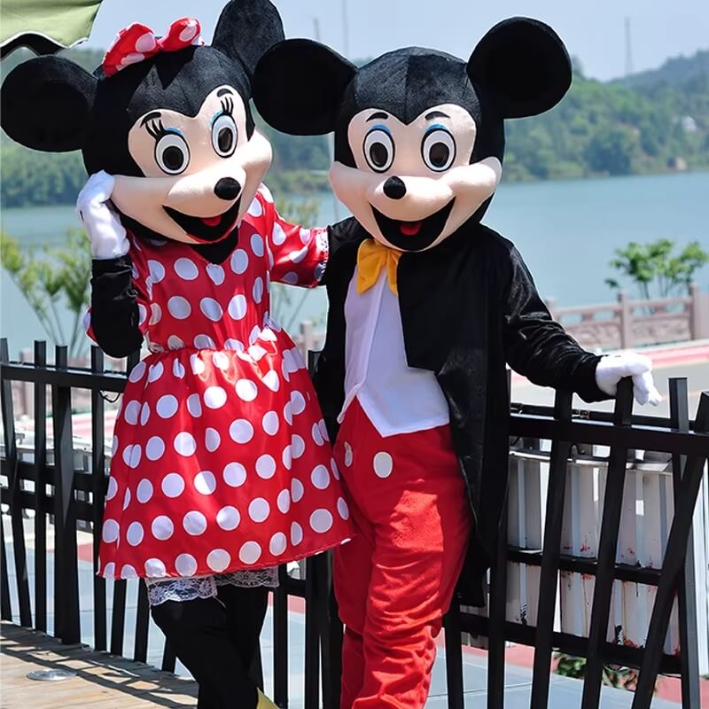 Déguisement Minnie et Mickey pour adultes – un classique Disney revisité