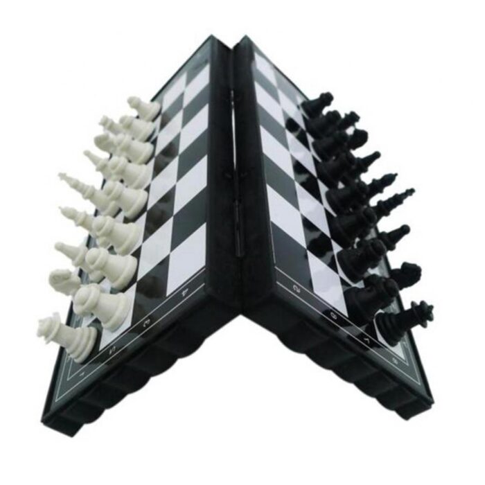 Magnetic Chess Board   Chess Set