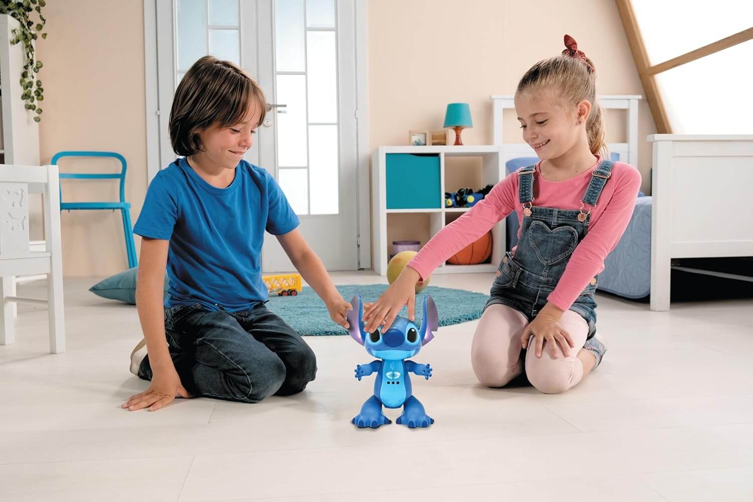 Robot interactif Stitch Disney Lexibook avec télécommande et gestes
