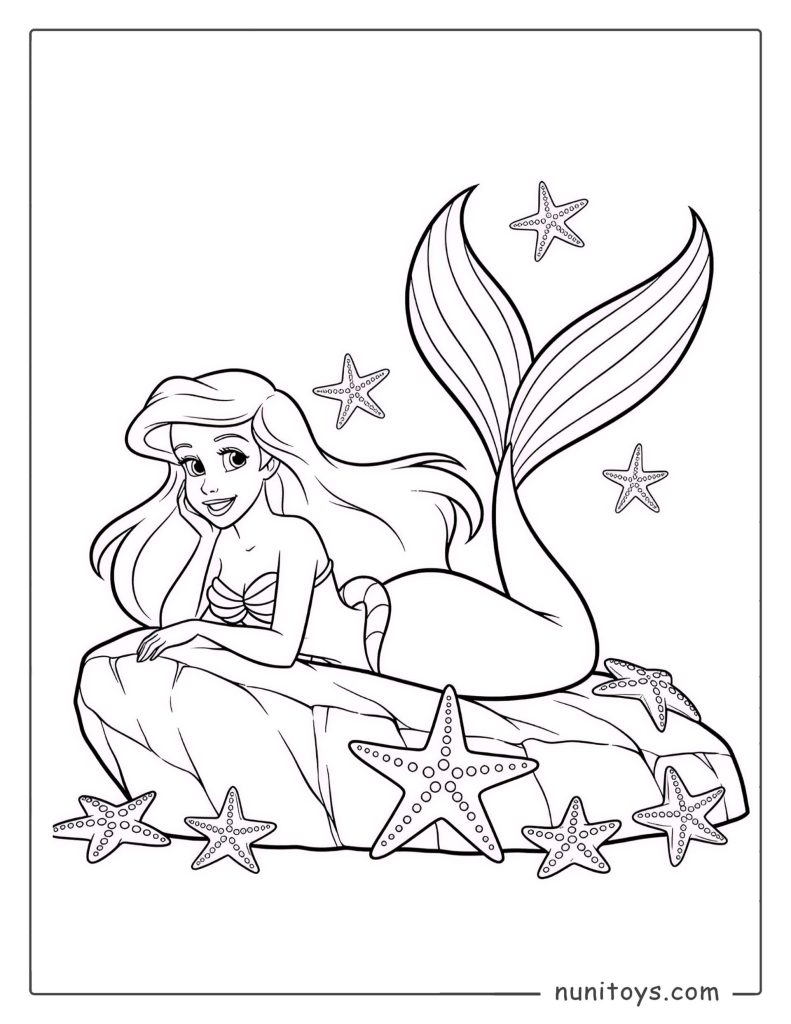 Coloriage d’Ariel la Petite Sirène reposant sur un rocher