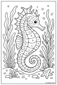 Printable Seahorse with Patterned Body and Sea Plants